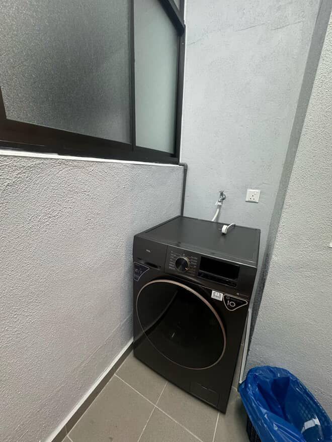 WhatsApp Image 2025-09-29 at 21.41