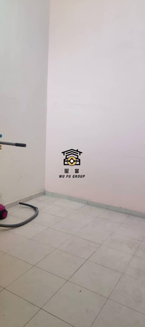 WhatsApp Image 2025-10-07 at 14.09