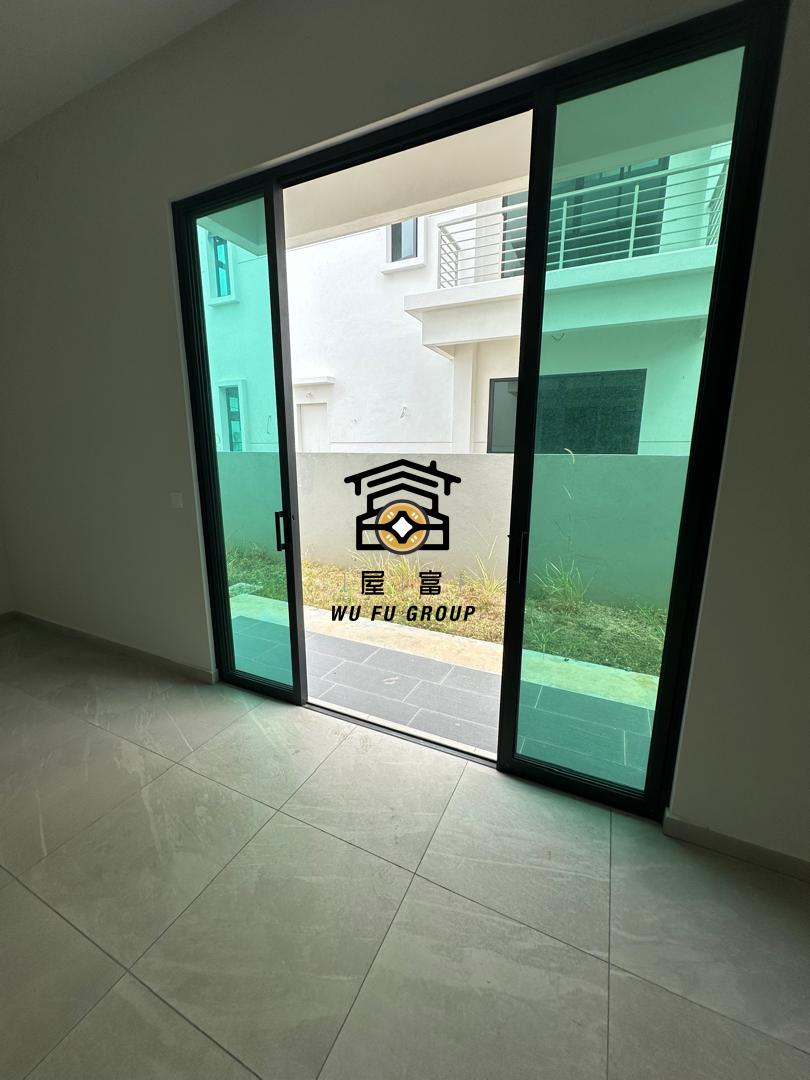 WhatsApp Image 2026-04-20 at 9.42